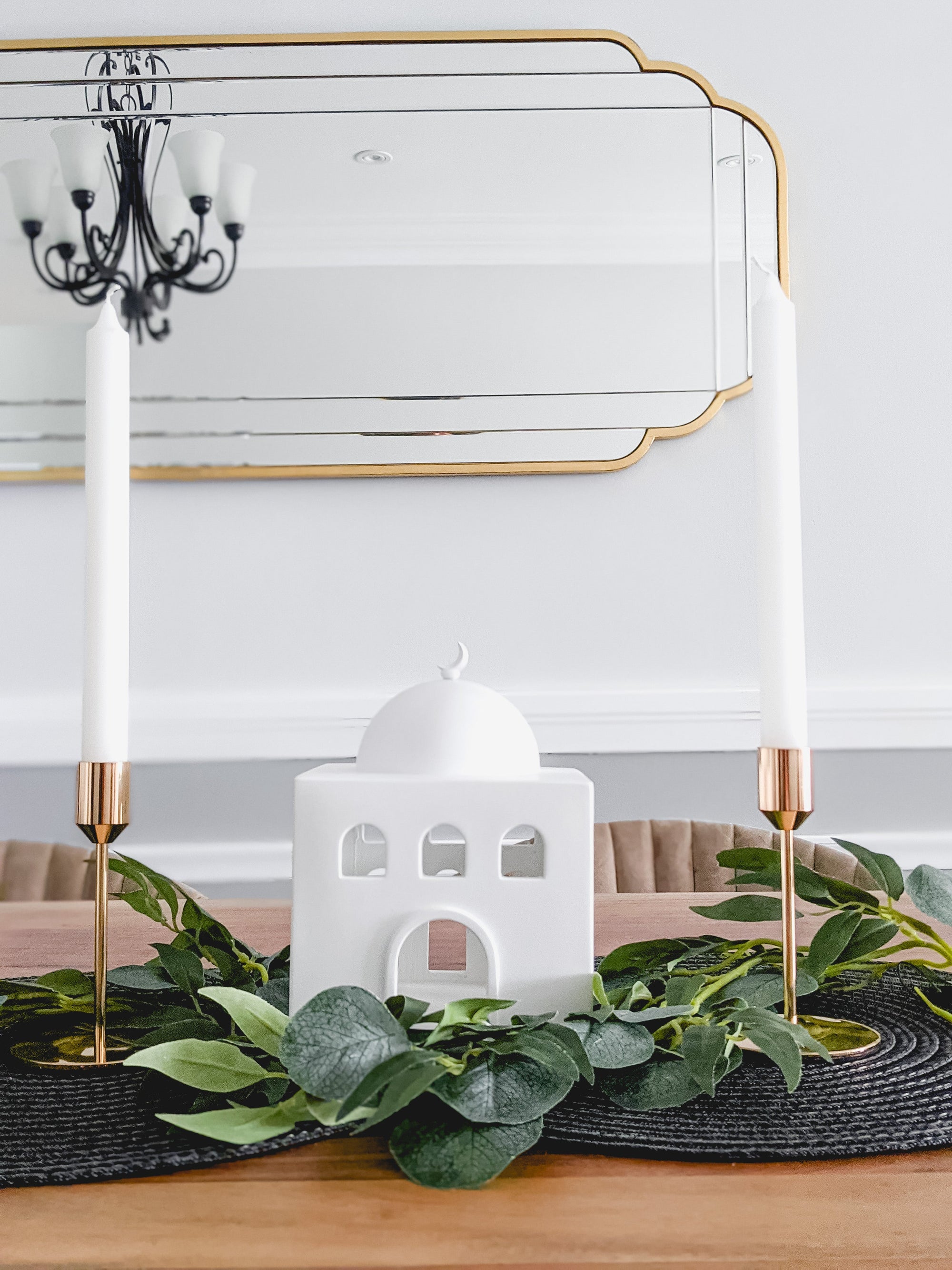 mosque used to decor iftar table